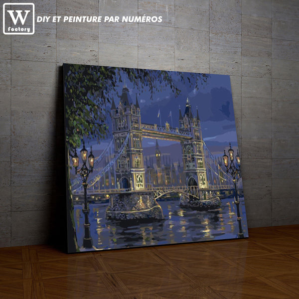 L'image de notre peinture par numéro, sans cadre et sans support, découvrez notre Tower Bridge, et faites votre choix parmis plus de 300 références.