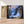 Première image de la peinture par numéro, Chute d'Eau , dans un cadre en bois sur du parquet.