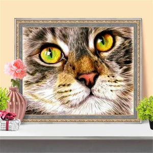 Images et détails de broderie diamant en image pour la peinture Le Gros Chat, de la collection chats -Wall Factory