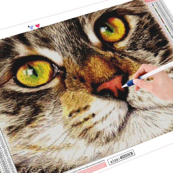 Images et détails de broderie diamant en image pour la peinture Le Gros Chat, de la collection chats -Wall Factory