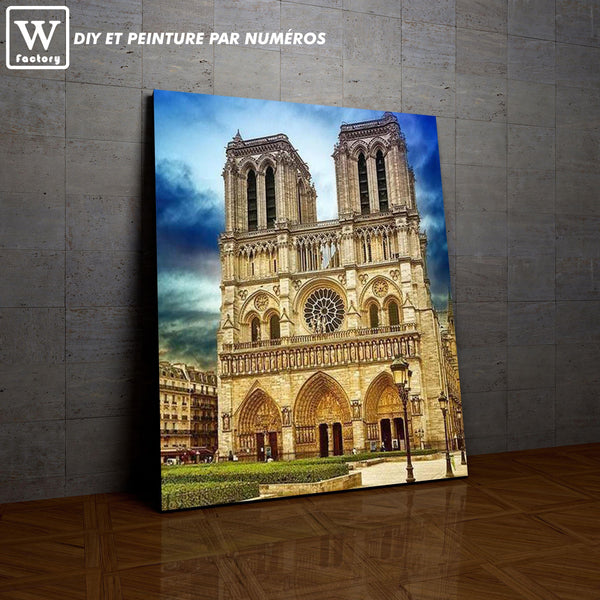 L'image de notre peinture par numéro, sans cadre et sans support, découvrez notre Notre Dame de Paris, et faites votre choix parmis plus de 300 références.