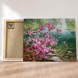 Première image de la peinture par numéro, Fleurs devant un Ruisseau , dans un cadre en bois sur du parquet.