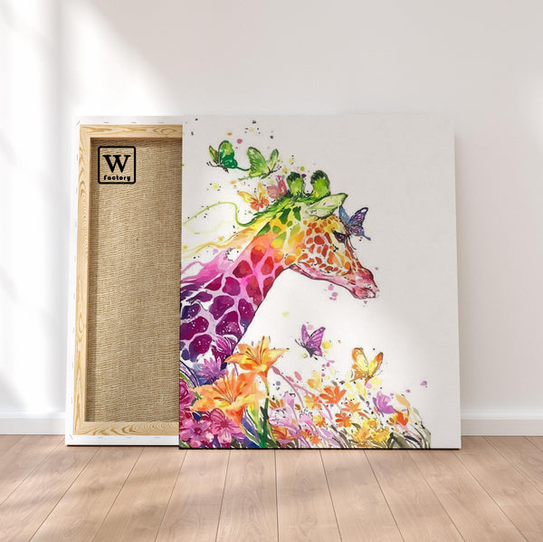Première image de la peinture par numéro, Girafe et Papillons , dans un cadre en bois sur du parquet.
